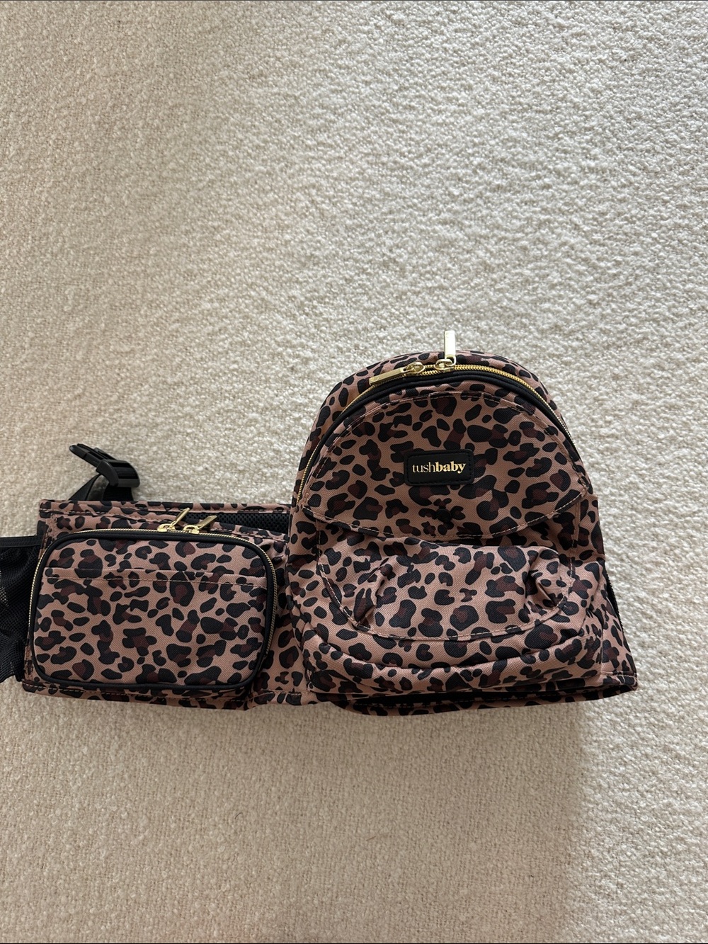 Tushbaby Leopard Hip Carrier Never Been Used